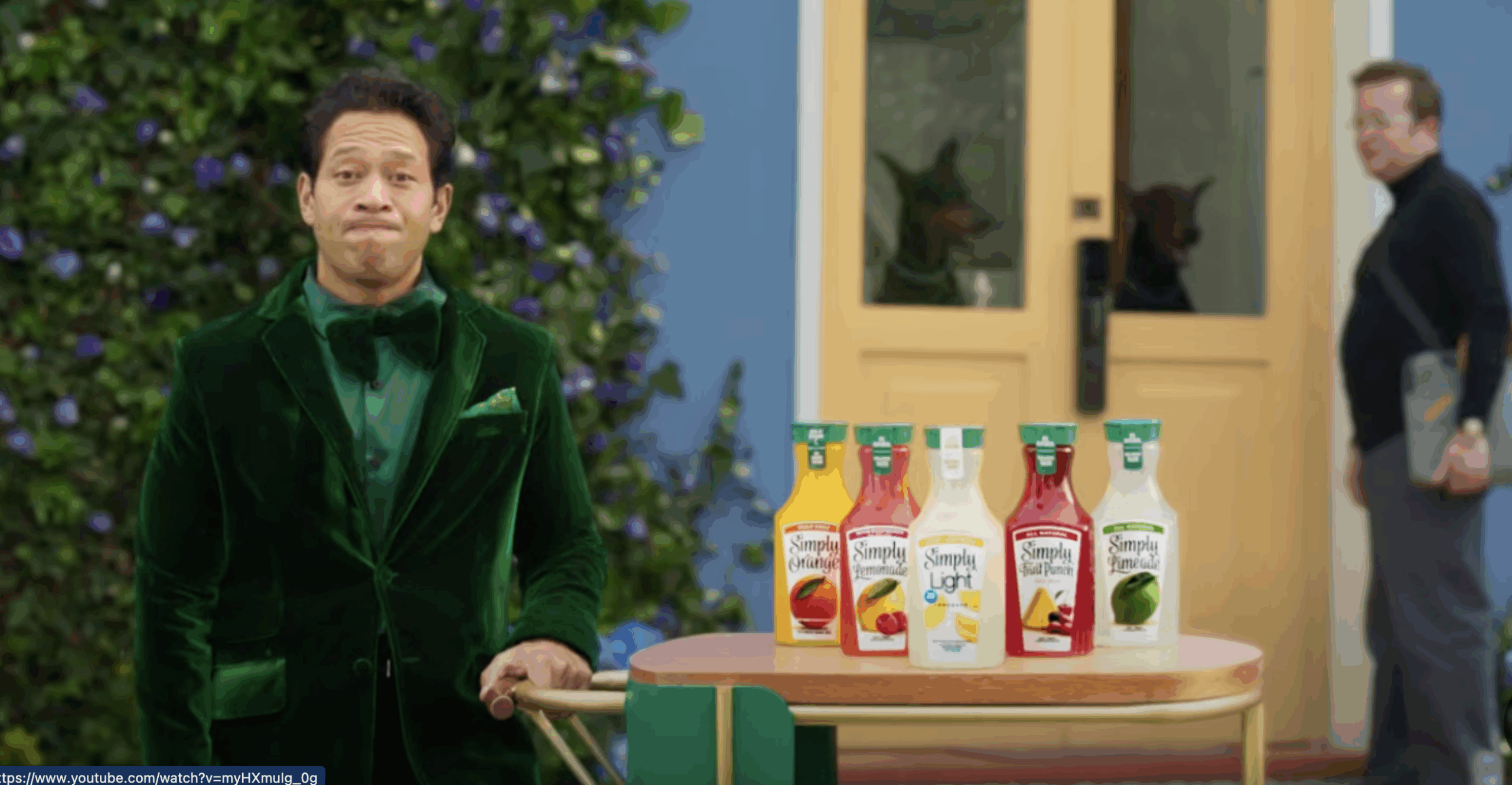 Screenshot from the Simply Light Simplifier orange juice ad campaign