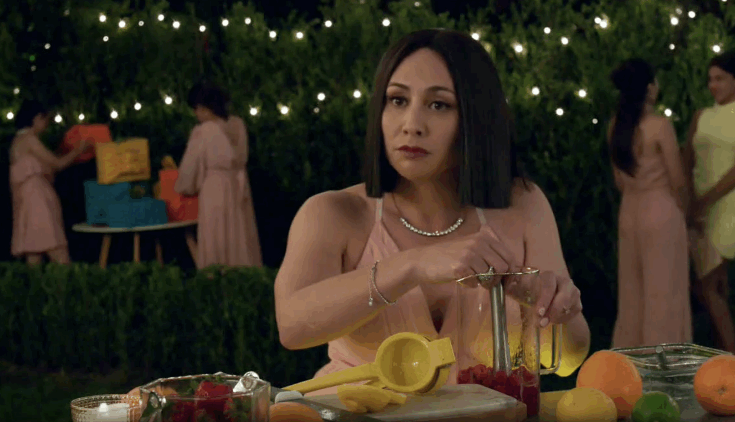 Screenshot from the Simply Light Simplifier orange juice ad campaign